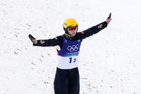 2金3铜收官！中国队夺得米兰冬奥会自由式滑雪空中技巧混合团体铜牌