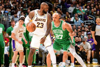 凯尔特人22分大胜湖人！布朗32+8+7 詹姆斯43000分里程悲