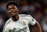 皇马总分3-1本菲卡，晋级16强，维尼修斯、楚阿梅尼破门