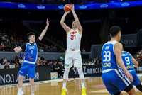 再现逆转！中国男篮击败中国台北男篮，世预赛赛场斩获连胜