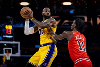 湖人轻取公牛！东契奇生涯新高51+10+9 詹姆斯复出18+7+7