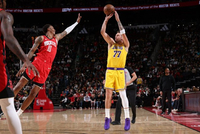 湖人擒火箭守住西部第3 东契奇36+6 詹姆斯16分 KD16分7失误