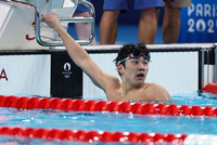 中国游泳公开赛男子100蛙泳：董志豪与郑英昊成绩相同，并列夺金