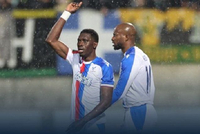 将战佛罗伦萨！水晶宫加时2-1九人AEK拉纳卡进欧协联8强 萨尔双响