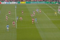 赛季首冠！曼城2-0阿森纳联赛杯夺冠 奥赖利头球双响凯帕脱手送礼