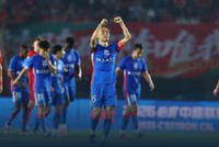 5连胜+8轮不败！申花3-0送河南6轮不胜 吴曦点射陈晋一盖伊破门