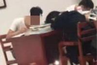 某高校男生偷拍女生裙底 成都武侯浆洗街警方介入