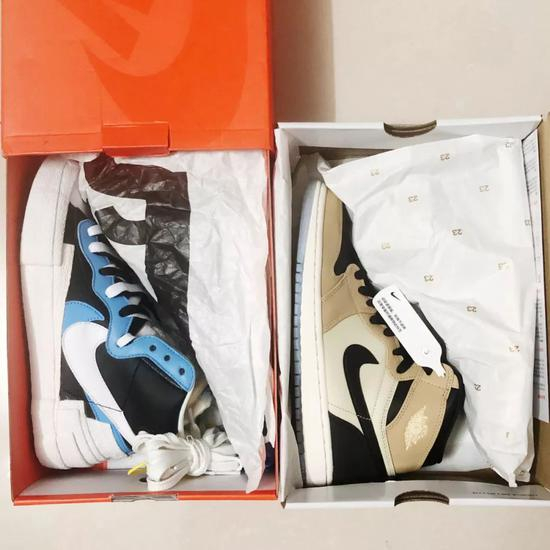 采访对象最近入的两双鞋