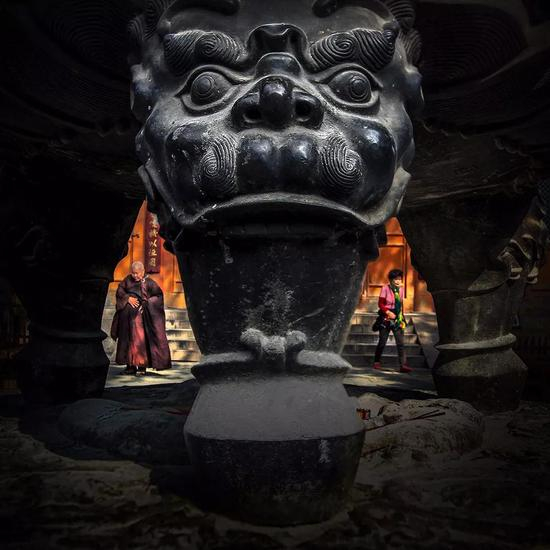 《殊途同归》 &nbsp;摄于山西五台山显通寺