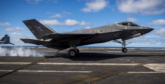 虽然问题不少，但是F-35项目依然是美国新世纪项目中问题最少的