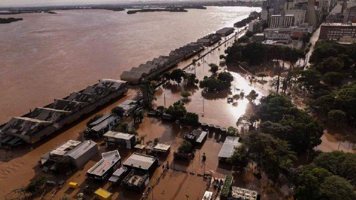 巴西南里奥格兰德州暴雨灾害超90人死亡