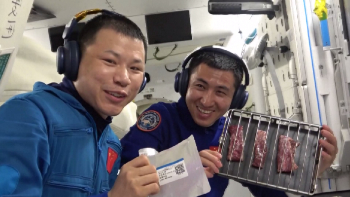 中国空间站首次实现“太空烧烤”