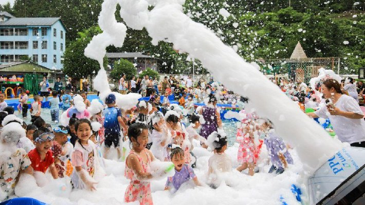 贵州从江：夏日戏水享清凉