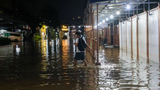 菲律宾：季风降雨引发洪灾