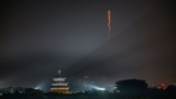 长六甲从太原卫星发射中心点火 多地天空现“火箭云”