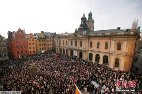 　　资料图：当地时间2018年5月4日，根据诺贝尔奖官方网站消息，瑞典学院决定推迟2018年诺贝尔文学奖颁奖，诺贝尔基金会支持这一决定。