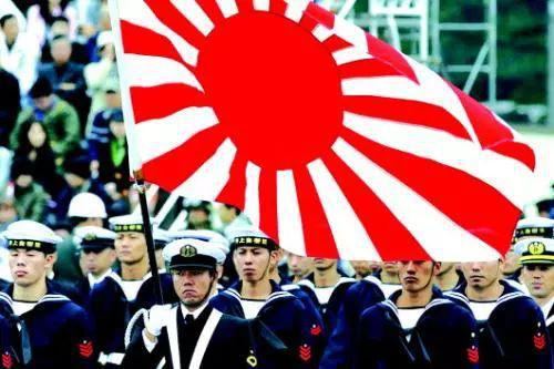 日本海上自卫队阅兵时的场景（资料图）