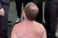 男子登机前脱光全身衣服 称不想给飞机增加阻力