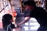 男子公交上公然猥亵女子 被害人怒斥挣扎均无果