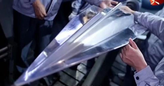 资料图片：央视新闻报道中出现的DF-ZF风洞测试模型。（图片来源于网络）