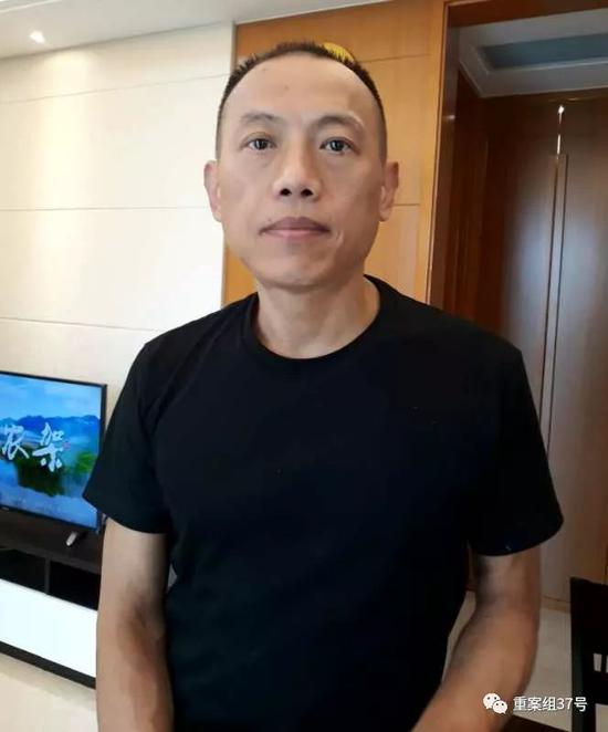 ▲图为黄启明，2018年7月12日，摄于山东济南某酒店。受访者供图