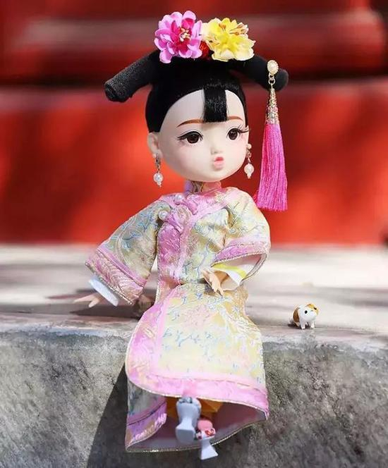 俏格格娃娃 资料图