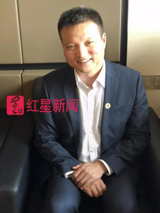 ▲杨宇军接受红星新闻专访 &nbsp; 图片来源：红星新闻