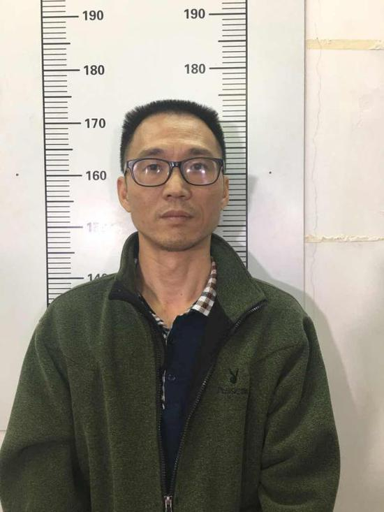 被警方抓获时，陈恂敏的容貌和年轻时有较大改变。&nbsp; 警方供图