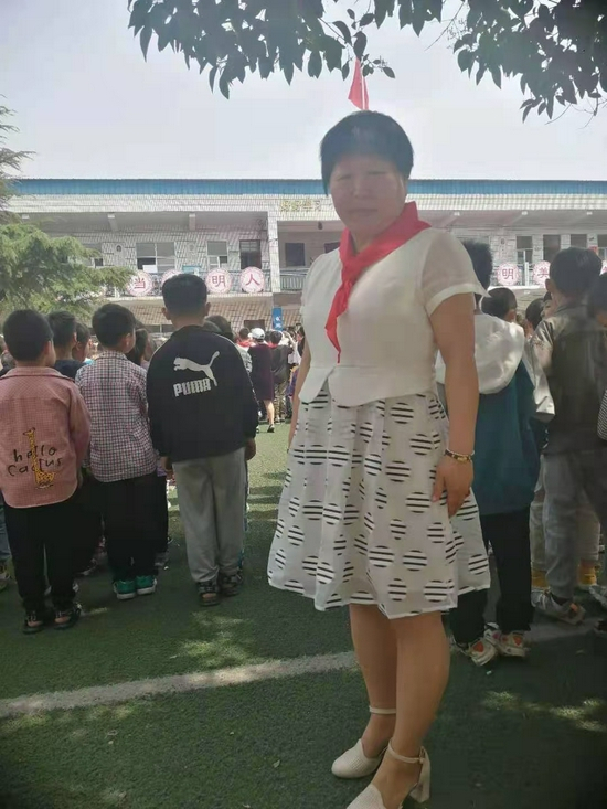  冯书芳