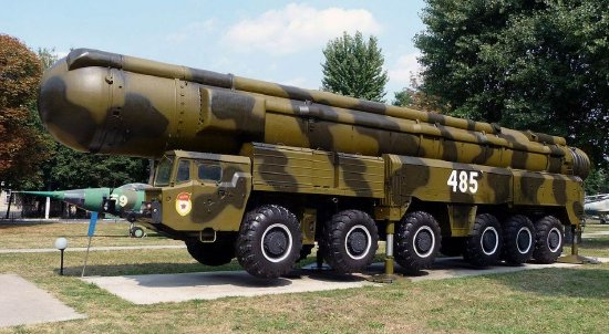 SS-20导弹采用机动发射，具备较强的生存能力。