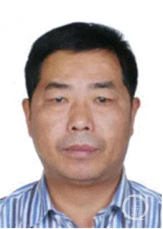 　　▲李公平，男，汉族，1959年6月8日出生，身份证号：610112195906082039，户籍地西安市未央区徐家湾街道北辰村23号。