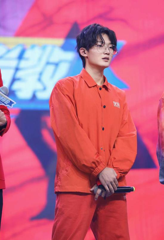 北京大学金融系17级本科生吴一凡