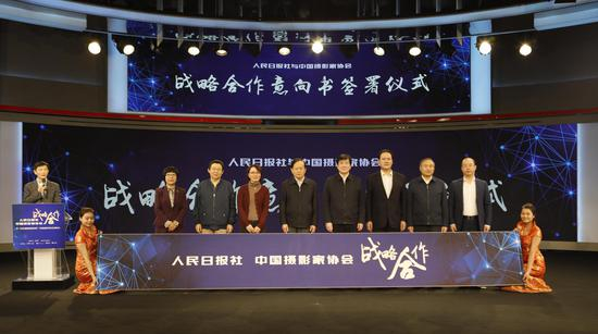 摄影：陈黎明