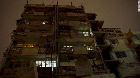 巴格达破旧街区 图据CNN新闻