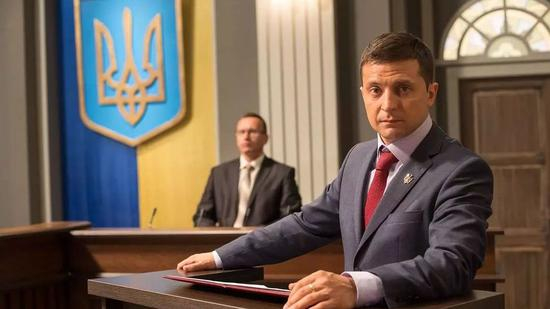 ▲乌克兰电视剧《人民公仆》中的泽林斯基 图/《人民公仆》剧照