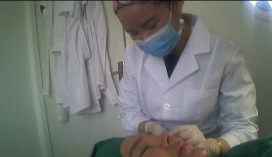 “珊妮”整形工作室手术现场。 新京报记者 摄&nbsp;