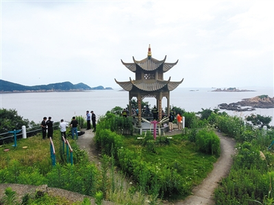 女童的市民卡在观日亭被发现。新京报记者 李云蝶 摄