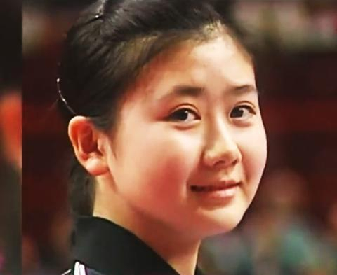 日本女子乒乓球运动员福原爱