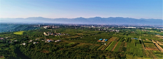 　▲霸陵陵区航拍全景图。来源：陕西省考古研究院