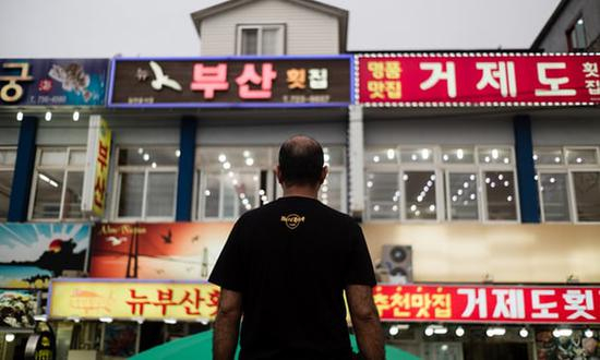 济州岛的也门难民 图自《卫报》