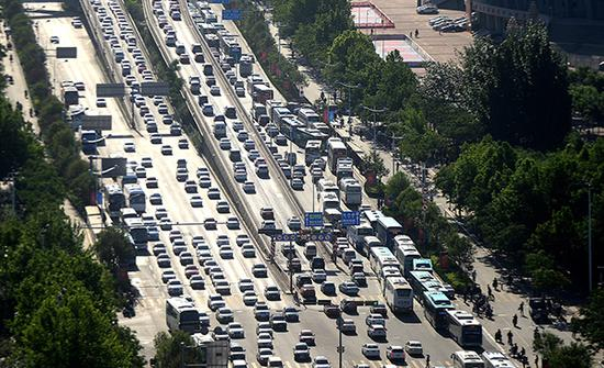 “堵城”济南。视觉中国 资料图