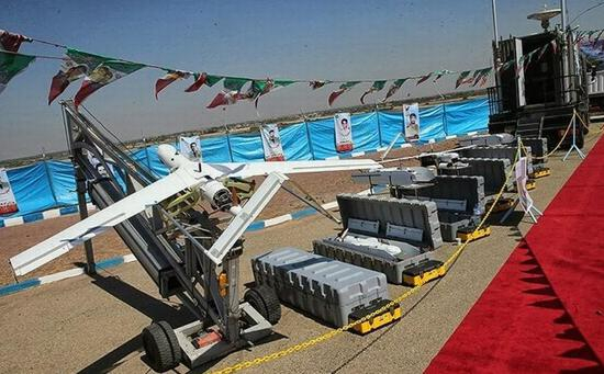 伊朗版“扫描鹰”无人机