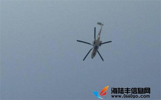 2013年12月28日，广东出动上千警力到陆丰清缴毒贩，图为直升机在空中警戒。