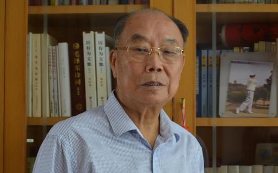 2019年8月22日，深圳前市委书记接受新京报记者采访。