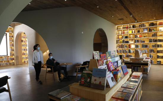 位于通州大运河森林公园内的京杭大运河书院今天开业迎客。新京报记者 侯少卿 摄