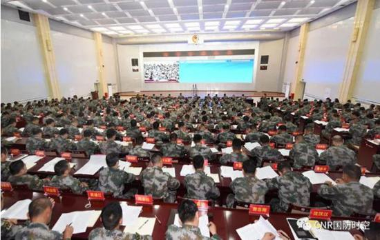 5月22日，陆军首次组织的大规模军种战略集训在新疆军区某训练基地拉开帷幕。