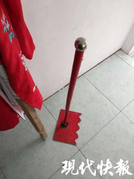 △盐城“闹新娘子”的专用工具