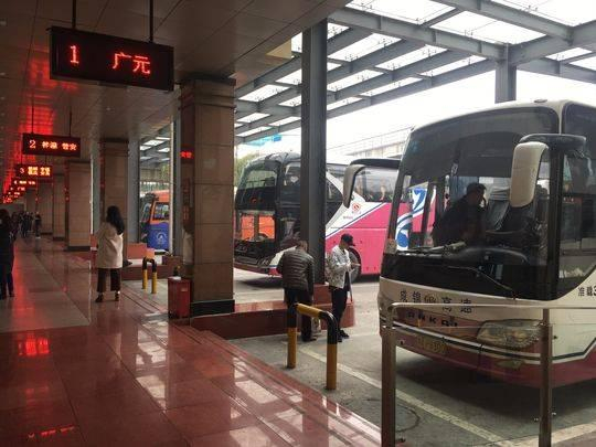 本文图片均来自封面新闻