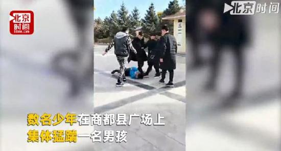 初中生被9人殴打惨叫 6人被行拘3人责令管教_手机新浪网