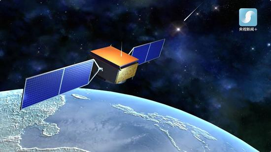 　　△“悟空”号暗物质粒子探测卫星。2015年12月17日，中国成功发射首颗暗物质粒子探测卫星“悟空”号，监测暗物质粒子湮灭或衰变后产生的高能粒子，如伽马射线、正负电子等，精确测量这些粒子的能谱，从而间接证明暗物质的存在。